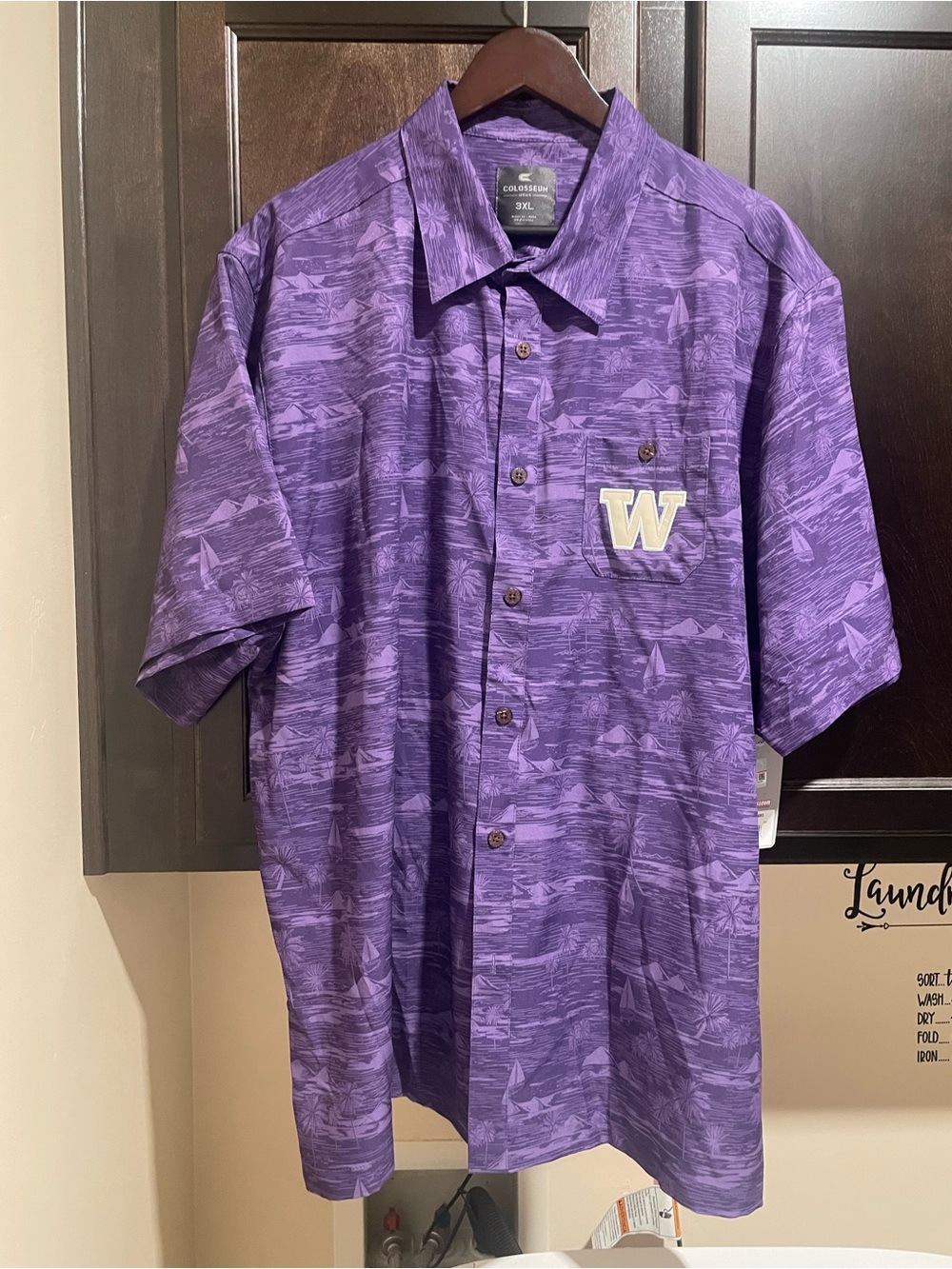 NWT Washington Huskies button down shirt embroidered W 3XL